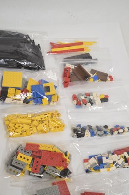 Lot 449 - Quantity of loose Lego