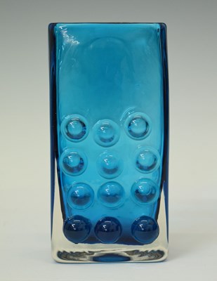 Lot 504 - Geoffrey Baxter for Whitefriars, 'Mobile Phone' glass vase