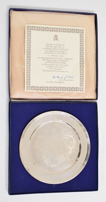 Lot 236 - Elizabeth II limited edition silver salver or plate commemorating the Royal Silver Wedding 1972