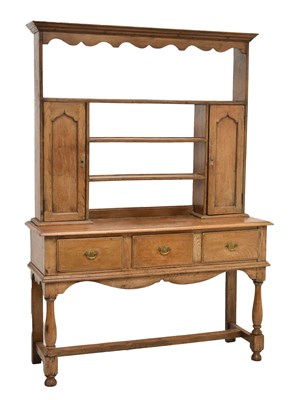 Lot 738 - 19th century oak dresser and rack