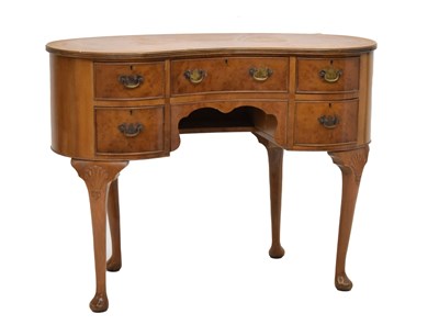 Lot 776 - Early 20th century walnut kidney shaped dressing table