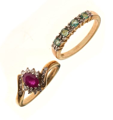 Lot 32 - Ruby and diamond 9ct gold cluster ring