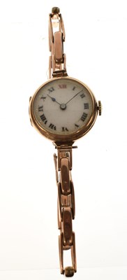 Lot 192 - Early 20th century lady's 9ct gold cocktail watch