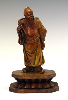 Lot 292 - Late 19th or early 20th Century Chinese carved soapstone figure