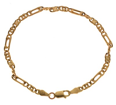 Lot 127 - Filed Figaro link 9ct gold bracelet