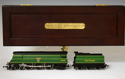 Lot 492 - Hornby - R320 Limited Edition 'Exeter' locomotive