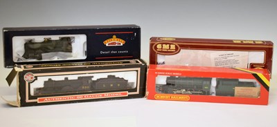 Lot 511 - Four boxed 00 gauge railway trainset locomotives