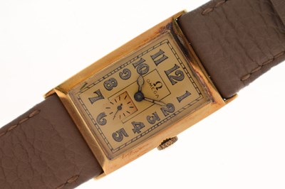 Lot 72 - Omega - Gentleman's Art Deco 14k cased wristwatch