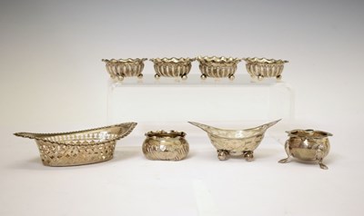 Lot 225 - Edward VII silver bonbon dish a similar smaller bonbon dish, and six silver salts