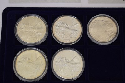 Lot 282 - Eleven USA silver dollar coins together with a small quantity of American coinage