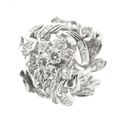 Lot 7 - Diamond multi-stone dress ring in the form of a flower