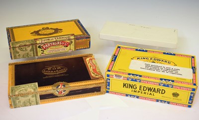 Lot 461 - Quantity of cigars to include part case of King Edwards Imperial, Larranaga Picadores, etc