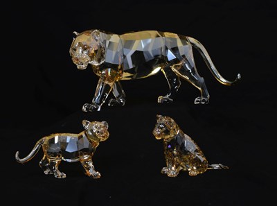 Lot 559 - Swarovski Crystal Collector's Society 'Endangered Wildlife' Tiger 2010, etc