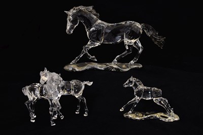 Lot 562 - Swarovski Crystal Collector's Society Esperanza Horse 2014, and Swarovski foal figures