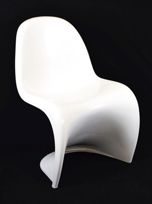 Lot 467 - Verner Panton 'S' chair