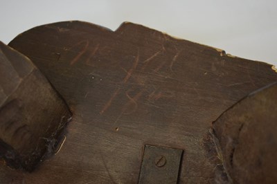 Lot 401 - Carved wooden box with hinged cover in the form of a tortoise