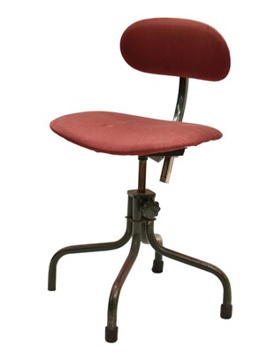 Lot 705 - Mid 20th century machinist's swivel chair