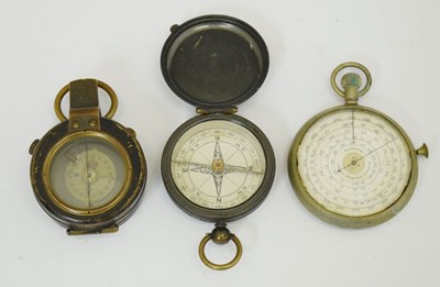 Lot 375 - British First World War military issue compass by F. Barker & Son