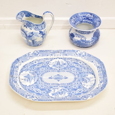 Lot 589 - Assorted blue and white ceramics