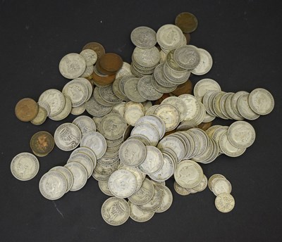 Lot 271 - Quantity of mainly pre-1946 silver and half silver coinage