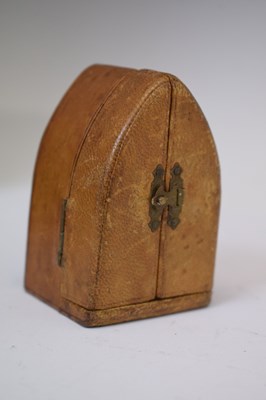Lot 424 - French mother-of-pearl miniature desk clock, cased