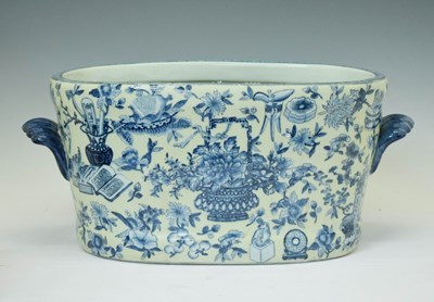 Lot 491 - Modern Chinese-style blue and white transfer-printed footbath