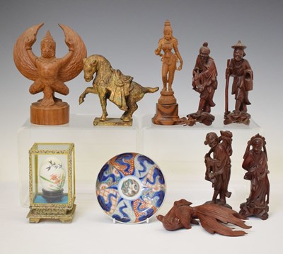 Lot 452 - Small collection of Japanese and Chinese collectables