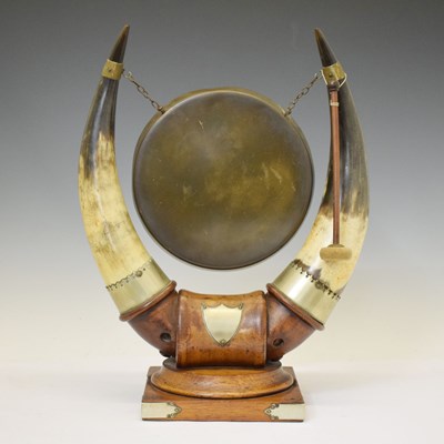 Lot 518 - Edwardian oak dinner gong