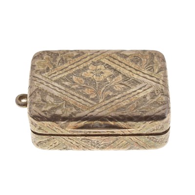 Lot 215 - George III silver vinaigrette