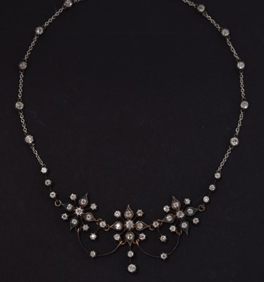 Lot 47 - Late 19th / early 20th century diamond necklace