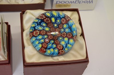 Lot 71 - Collection of glass paperweights