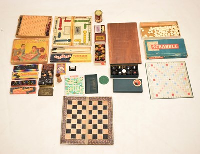 Lot 81 - Collection of vintage board games