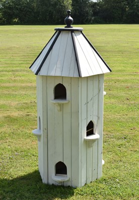 Lot 4 - White-painted wooden dovecote