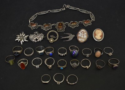 Lot 94 - Collection of mainly silver and white metal jewellery