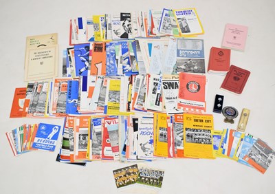 Lot 276 - Collection of assorted football programmes