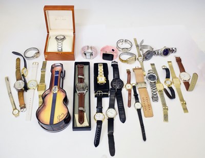 Lot 189 - Mixed quantity of fashion watches