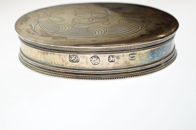 Lot 98 - James II silver tobacco box