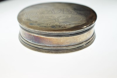 Lot 98 - James II silver tobacco box