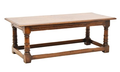 Lot 692 - 20th century oak rectangular coffee table