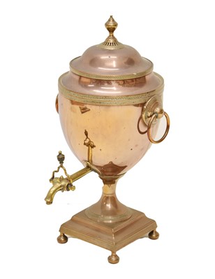 Lot 301 - 19th century copper and gilt metal tea urn / samovar