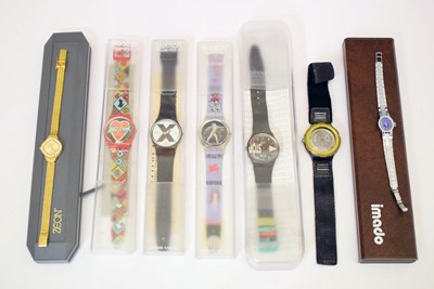 Lot 152 - Swatch - Five quartz wristwatches and two others