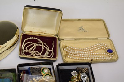Lot 100 - Assorted costume jewellery to include Trifari, Michaela Frey, Ciro and Swarovski