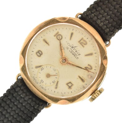 Lot 142 - Avia - Lady's 1970s 9ct gold watch head