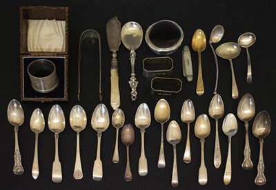 Lot 183 - Cased George V silver napkin ring, assorted teaspoons, etc