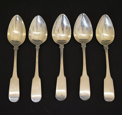 Lot 188 - Five Irish Fiddle pattern dessert spoons