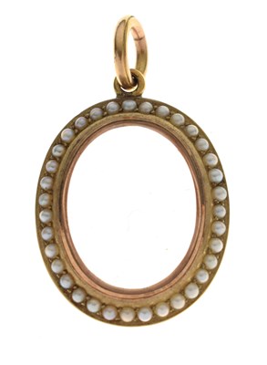 Lot 43 - Late 19th century seed pearl 15ct yellow gold locket pendant