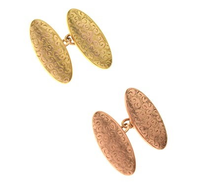 Lot 93 - Pair of Edwardian 9ct gold oval cufflinks