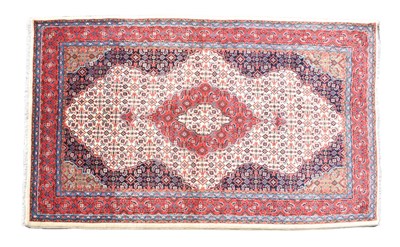 Lot 483 - North West Persian Sarouk rug