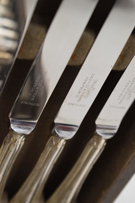 Lot 349 - Mappin & Webb c.1940s oak-cased canteen of silver-plated cutlery