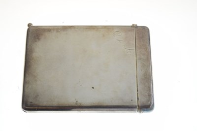 Lot 184 - Late Victorian silver combination card case, with engraved 'G de M' for Gerald de Maurier